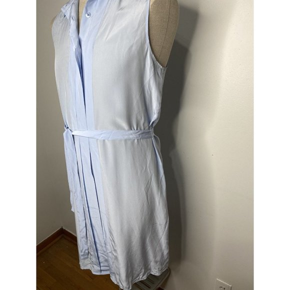 Petite sleeveless buttondown tunic in light blue 100% silk - Picture 4 of 8